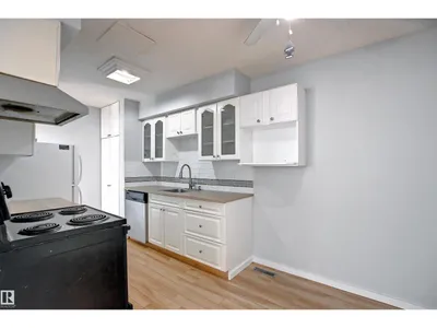 #11 14120 80 ST NW photo 22