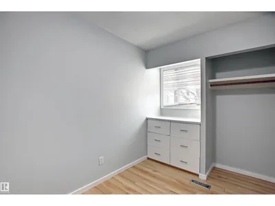 #11 14120 80 ST NW photo 5