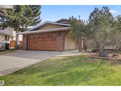 11617 26 AV NW photo 56
