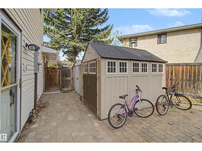 11617 26 AV NW photo 55