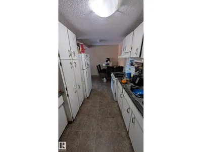 4 AMBERLY CT NW photo 15