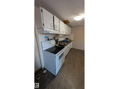 4 AMBERLY CT NW photo 14