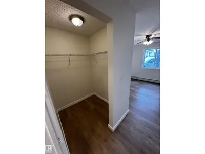 #136 16221 95 ST NW photo 7