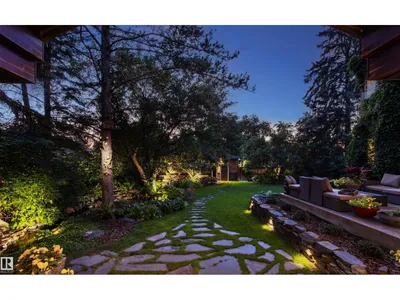 9010 120 ST NW photo 44