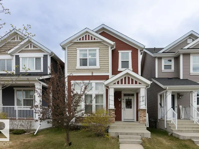 215 SOUTHFORK DR, Leduc
