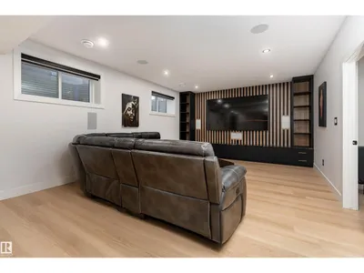 16511 8 ST NE photo 52