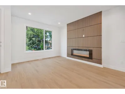 11140 126 ST E NW photo 45