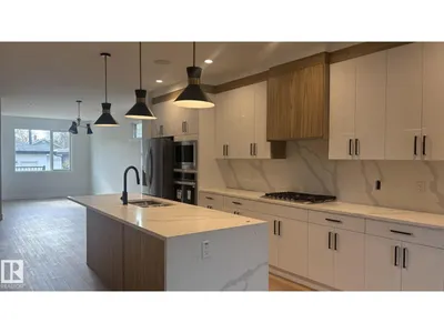11140 126 ST E NW photo 49