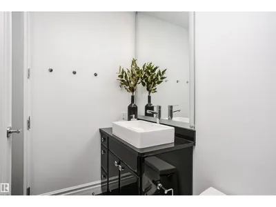 #2104 9020 JASPER AV NW photo 56