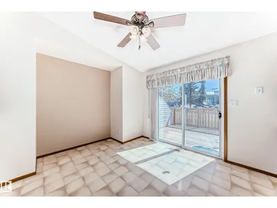4815 32 AV NW photo 10