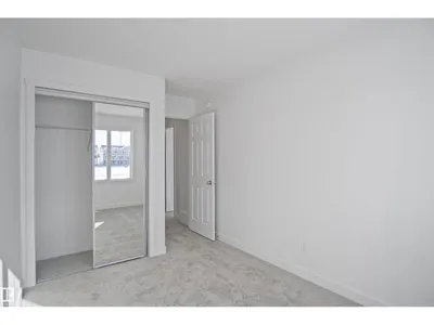 6327 175 AV NW photo 25