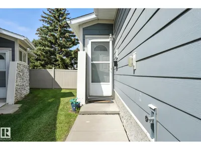 9963 171 Ave NW photo 4