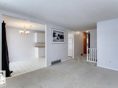 10688 Beaumaris RD NW photo 27