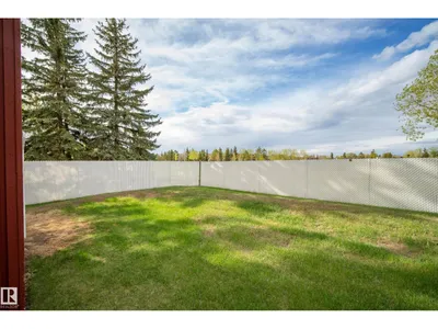 10688 Beaumaris RD NW photo 9