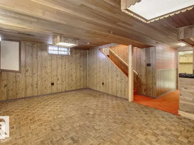 10688 Beaumaris RD NW photo 39