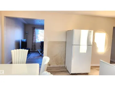 4709 106 ST NW photo 12