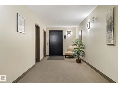 #430 160 MAGRATH RD NW photo 8