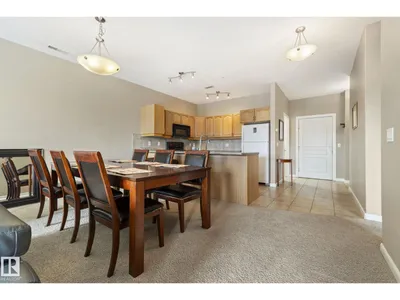 #430 160 MAGRATH RD NW photo 19