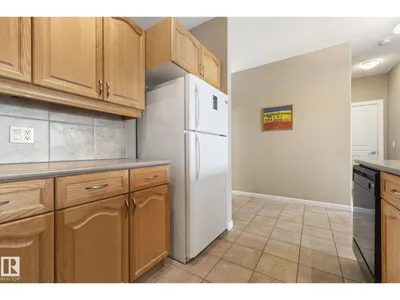 #430 160 MAGRATH RD NW photo 30