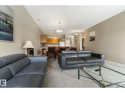 #430 160 MAGRATH RD NW photo 21