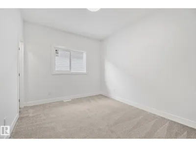 11138 126 ST E NW photo 27