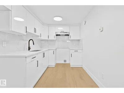 11138 126 ST E NW photo 33