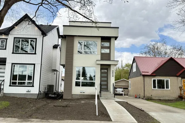 9624 86 ST NW photo 3