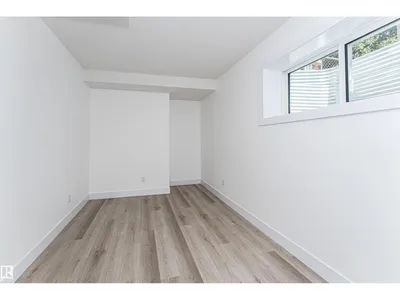 9624 86 ST NW photo 58