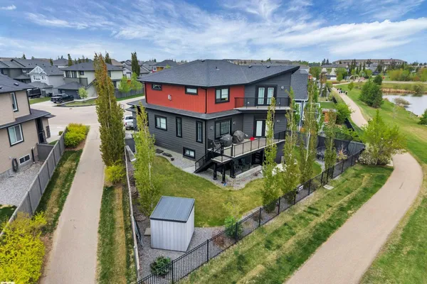 136 KIRPATRICK CR photo 3
