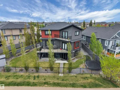 136 KIRPATRICK CR photo 4