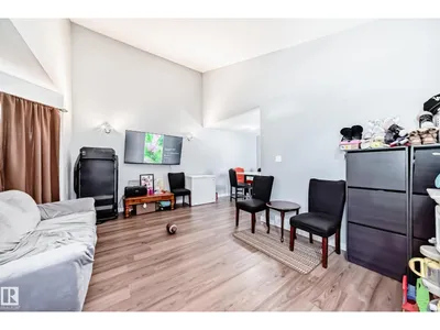 10017 153 ST NW photo 47