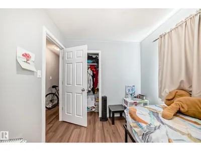 10017 153 ST NW photo 61