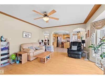 7622 168A AV NW photo 14
