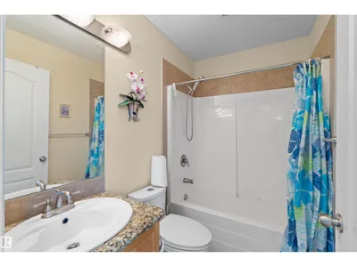7622 168A AV NW photo 16