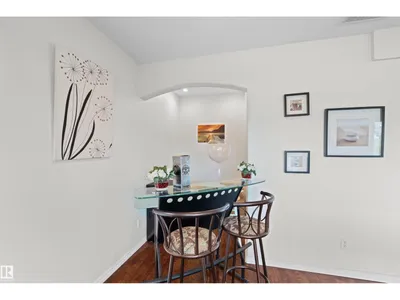 7622 168A AV NW photo 37