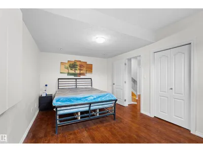 7622 168A AV NW photo 39