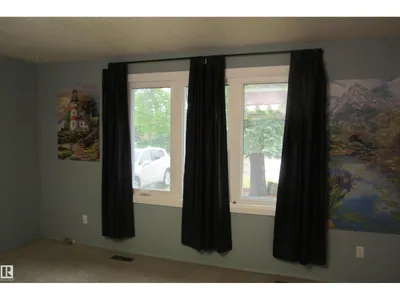 3814 37 AV photo 24