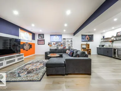 11303 111 AV NW photo 47