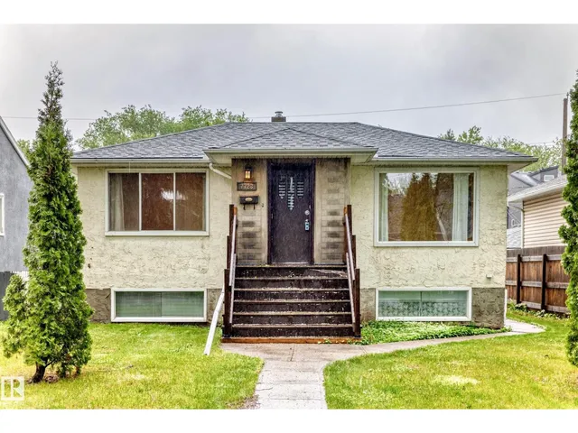 7723 81 AV NW, Edmonton