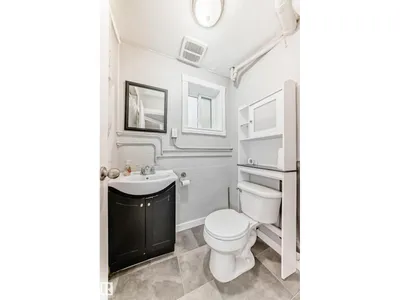 7723 81 AV NW photo 38