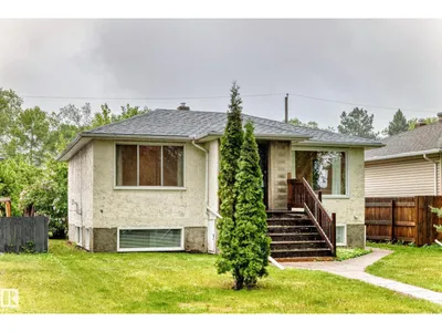 7723 81 AV NW photo 50