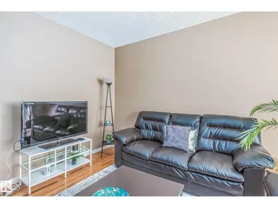 #49 8403 164 AV NW photo 6