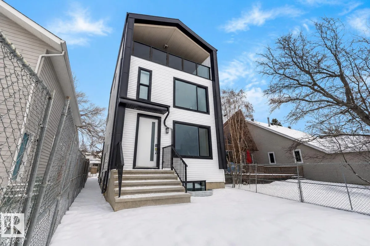 7927 112S AV NW exterior