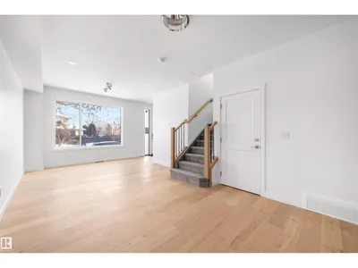 7927 112S AV NW photo 24