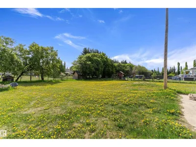 20415 Quadrant ave SW photo 18