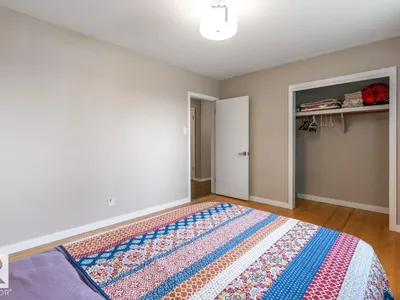 6303 89 AV NW photo 16