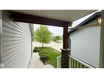3962 CLAXTON LO SW photo 4