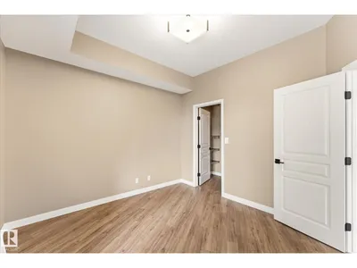 #209 4835 104A ST NW NW photo 18