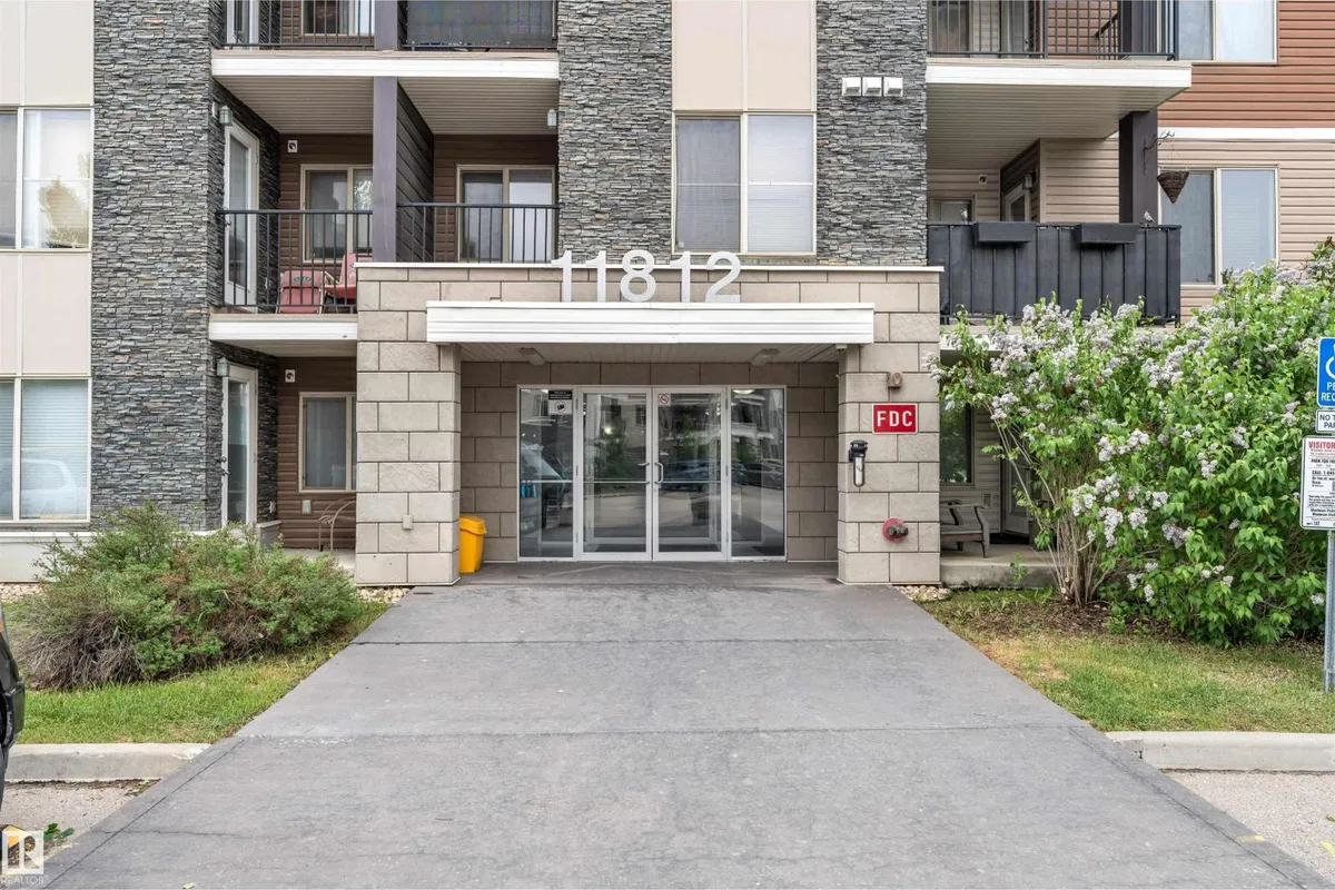#209 11812 22 AV SW SW exterior