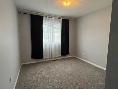 #133 301 CLAREVIEW STATION DR NW photo 6